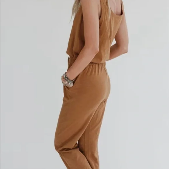 Set to Go Knit Set - Picture 6 of 6